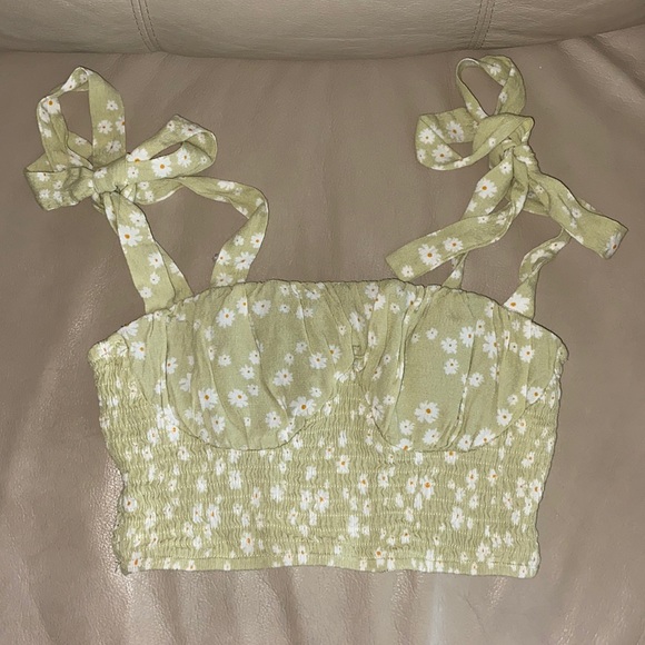 Princess Polly Tops - Brand New Princess Polly Crop Top!!